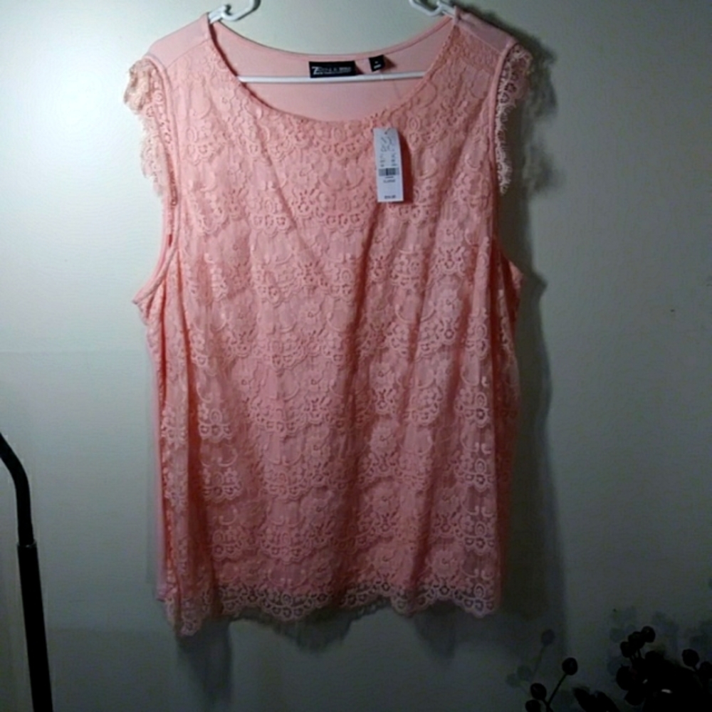 Peach Sleeveless Lace Fron Top with Matching Cami